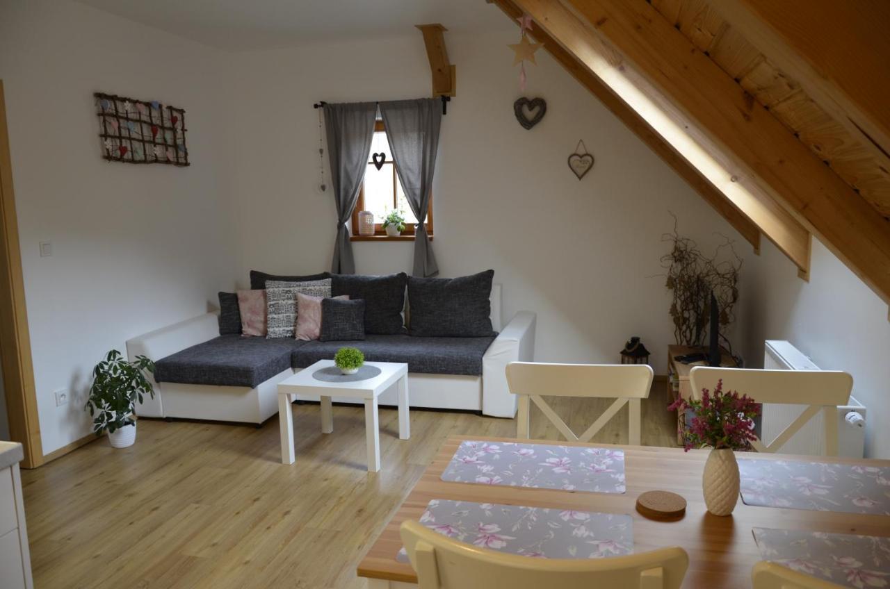 Apartmany U Vlcich Jam Petrovice u Sušice Zewnętrze zdjęcie