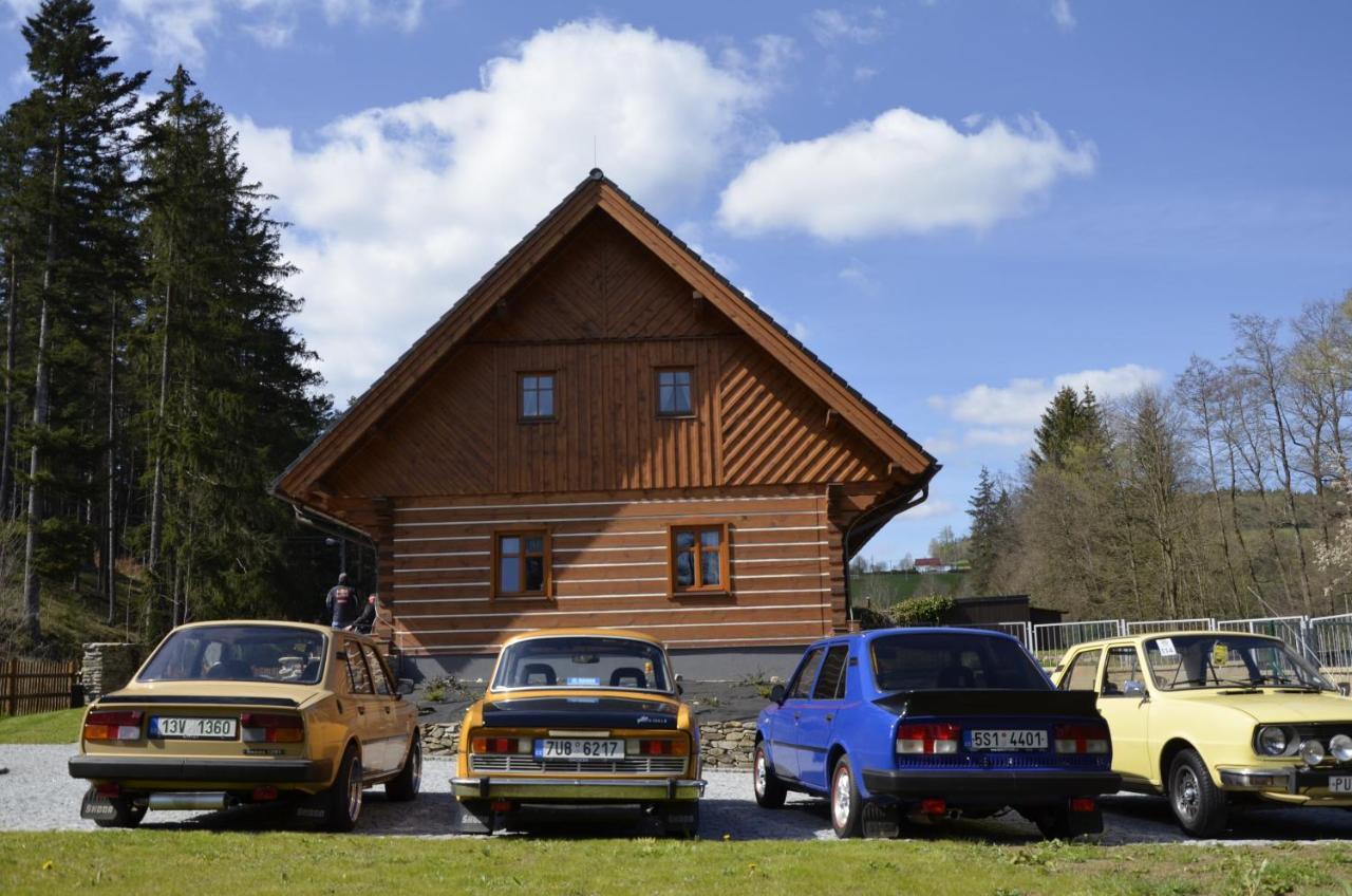 Apartmany U Vlcich Jam Petrovice u Sušice Zewnętrze zdjęcie